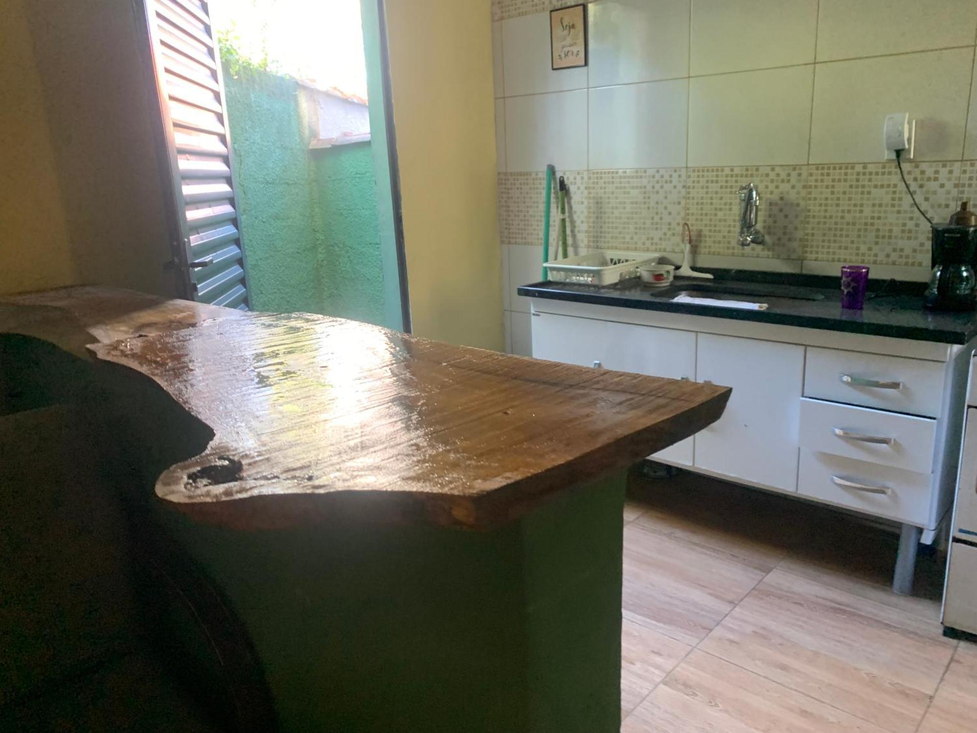 Hostel Office- Hospedagem Climatizada Quartos E Apartamentos Privativos 伊克斯雷玛 外观 照片